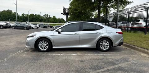 Toyota Camry Hybrid 2025