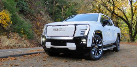 GMC Sierra EV 2025