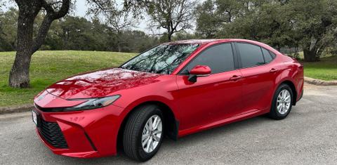Toyota Camry Hybrid 2025