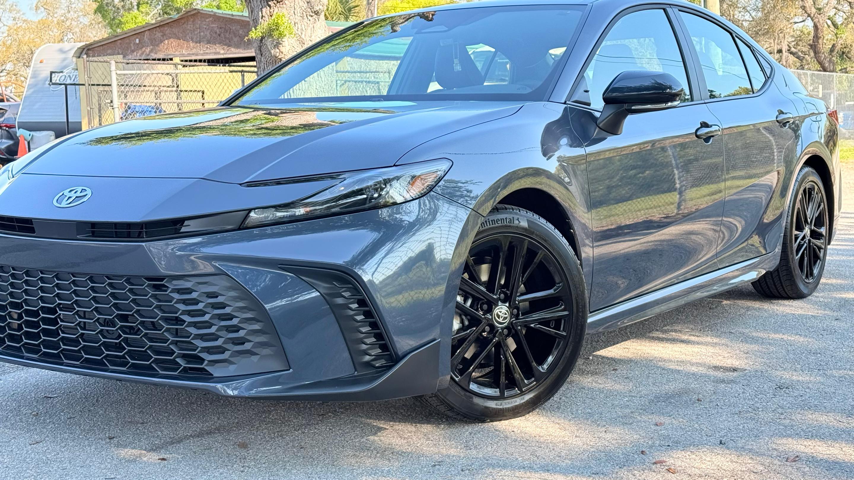 Toyota Camry Hybrid 2026 in 