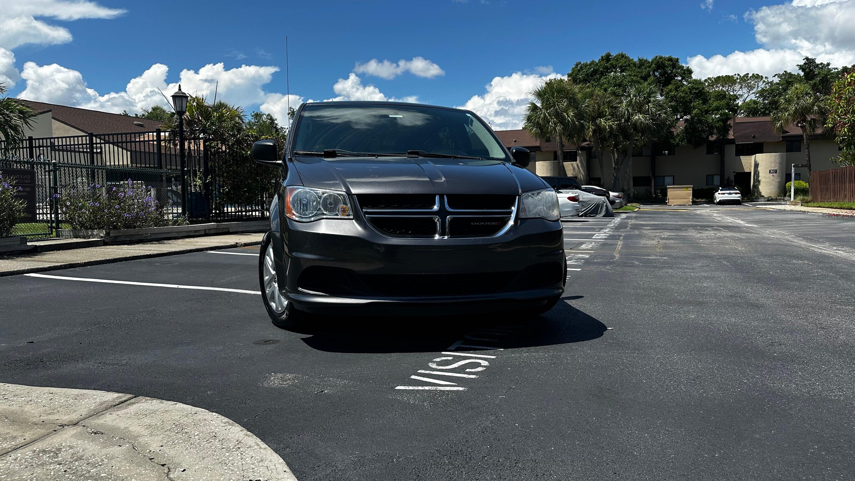 Dodge Grand Caravan 2017 in 