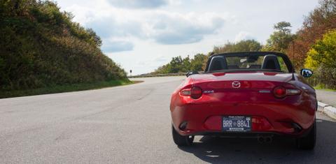 Mazda MX-5 Miata 2023