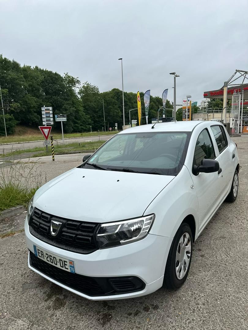 Dacia SANDERO 2017 à Metz