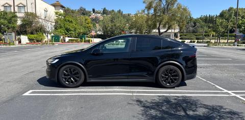 Tesla Model X 2023