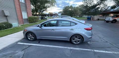 Hyundai Elantra 2017