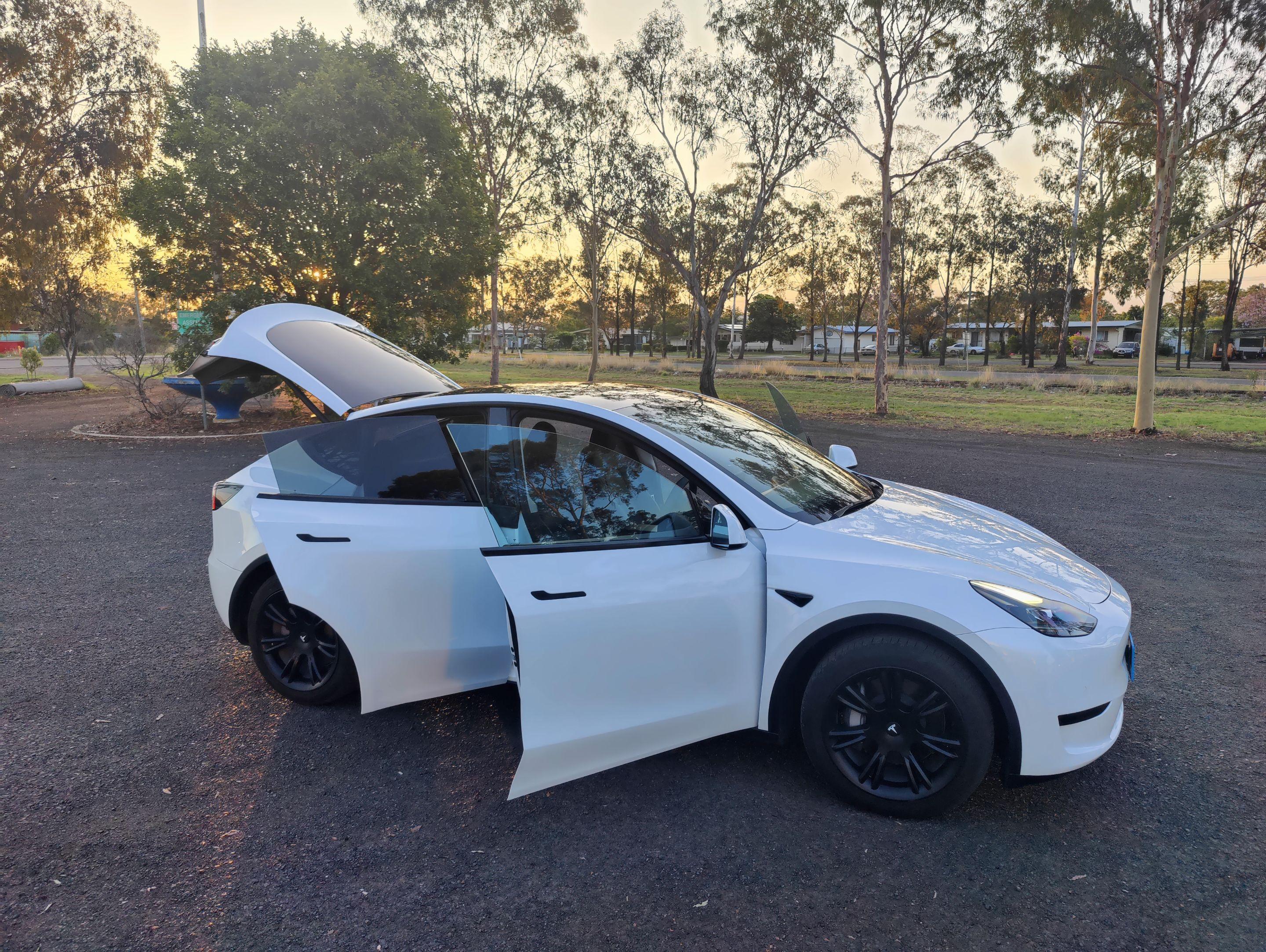 Tesla MODEL Y 2022 in Toowong