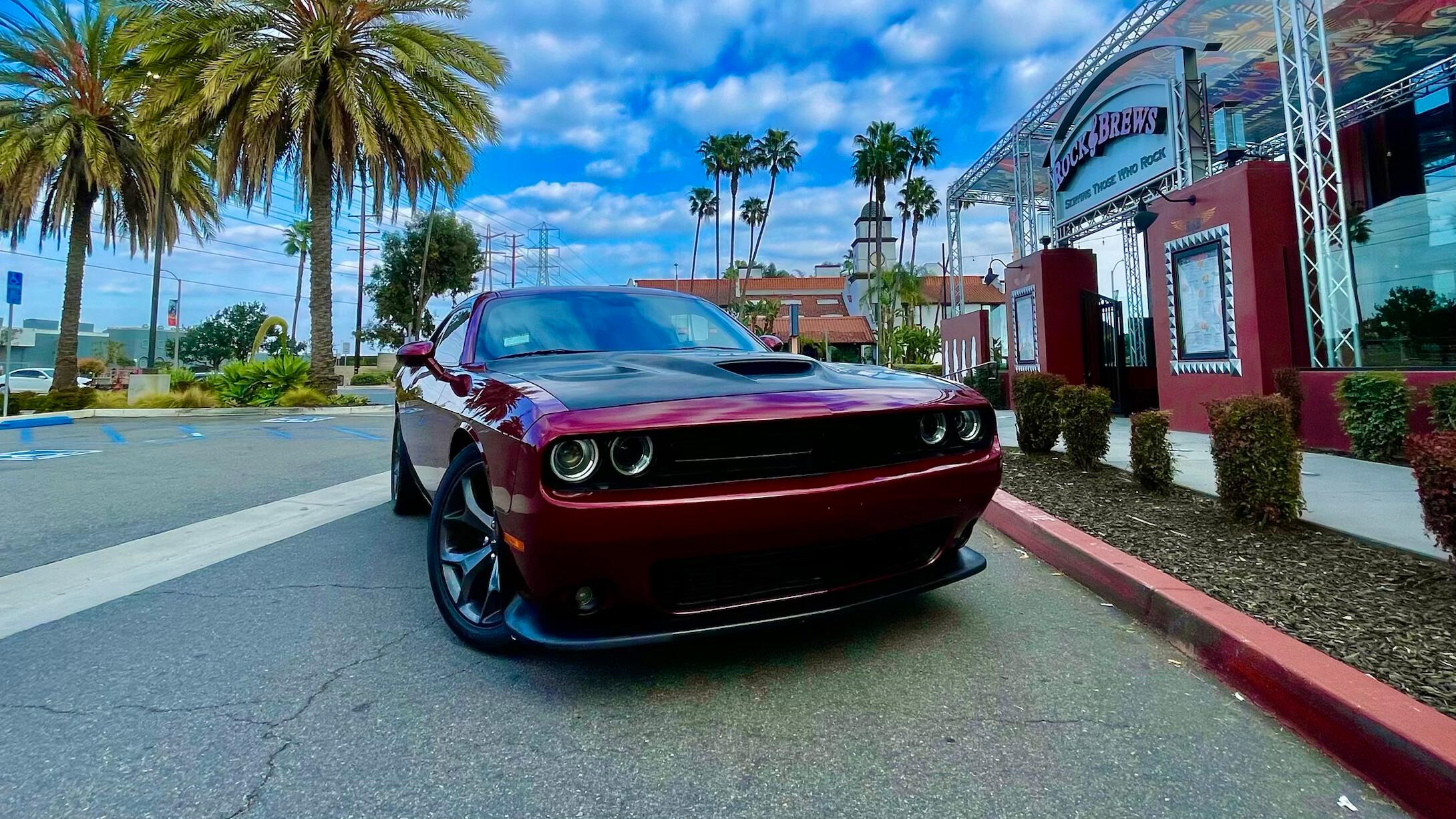 Dodge Challenger 2021 in 