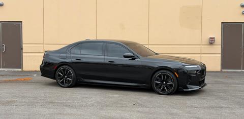 BMW i7 2024