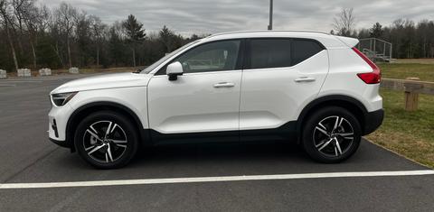 Volvo XC40 2024