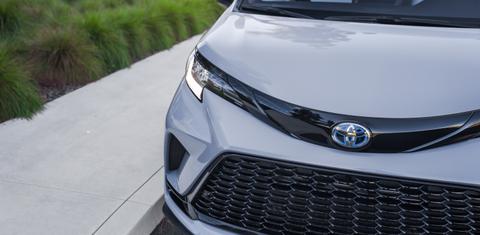 Toyota Sienna 2025