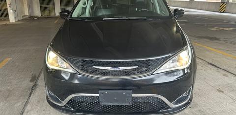 Chrysler Pacifica 2019