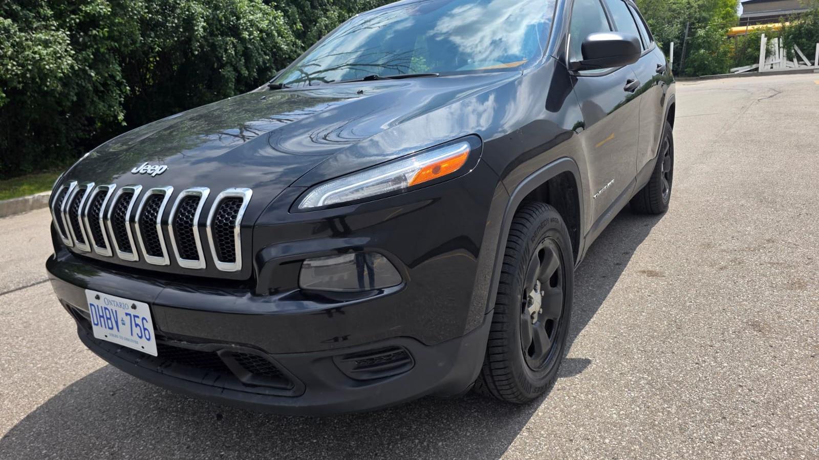 Jeep Cherokee 2014 in Mississauga, ON