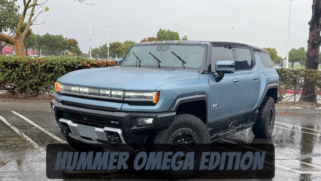 GMC HUMMER EV SUV 2024 in 