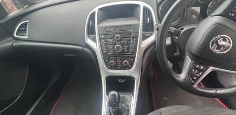 Vauxhall Astra 2015