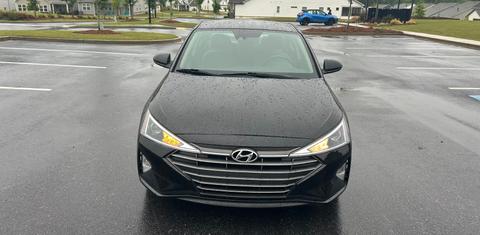 Hyundai Elantra 2020