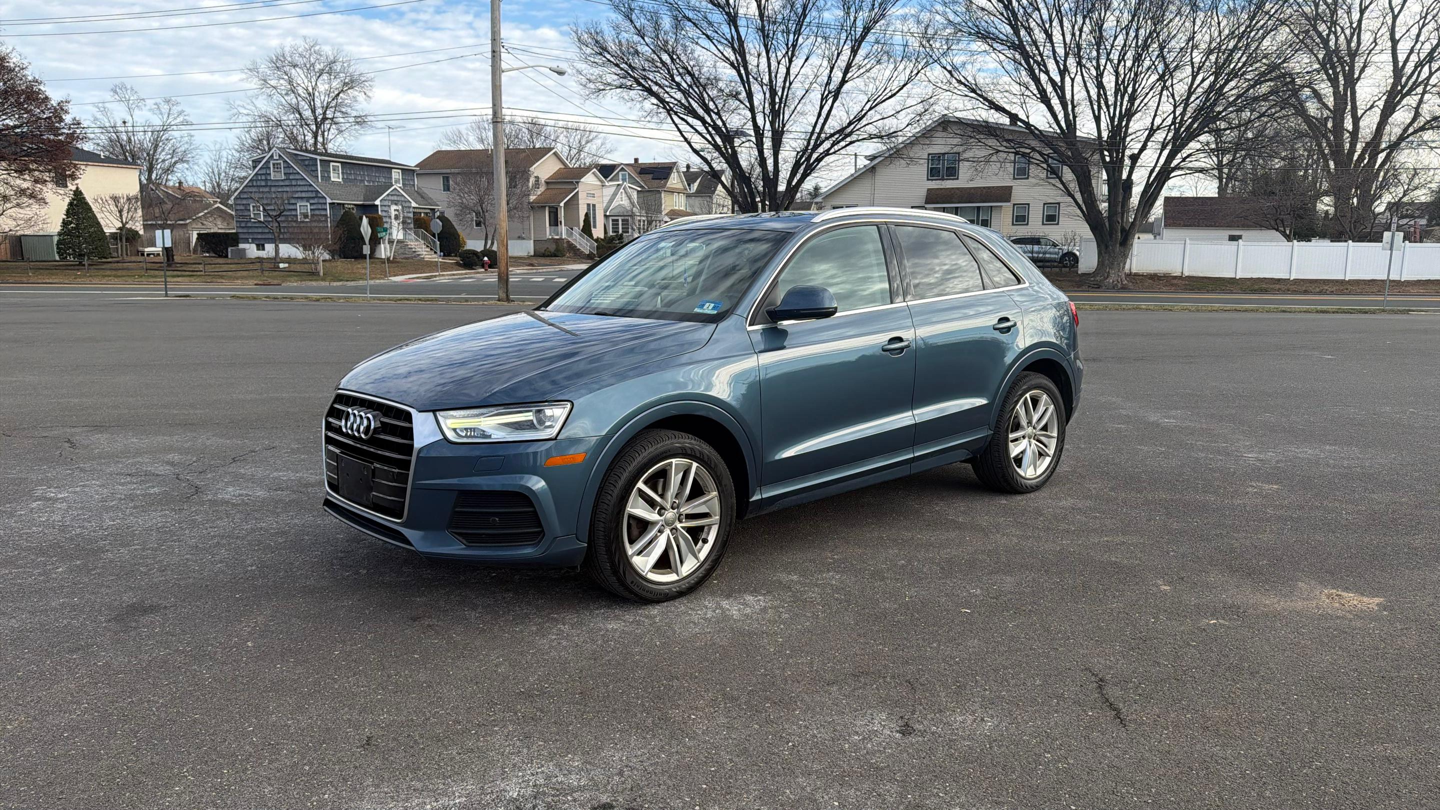Audi Q3 2016 in 