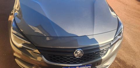Holden ASTRA 2018