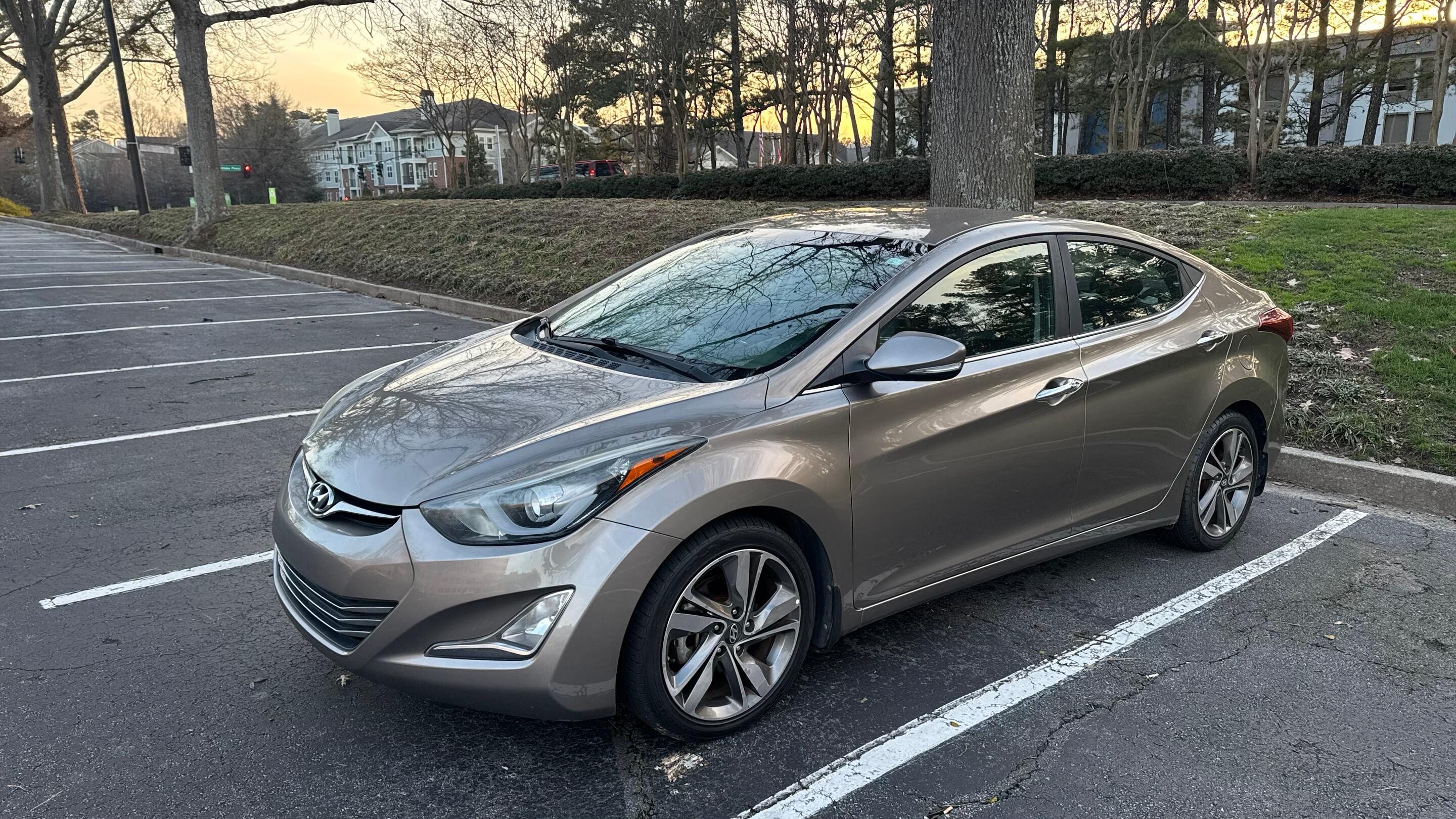 Hyundai Elantra 2016 in 