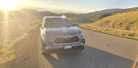 Toyota Highlander 2021