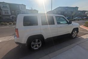 Jeep Patriot car