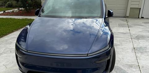 Tesla Model Y 2026