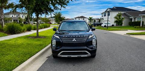 Mitsubishi Outlander 2024