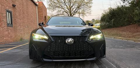 Lexus IS 2023
