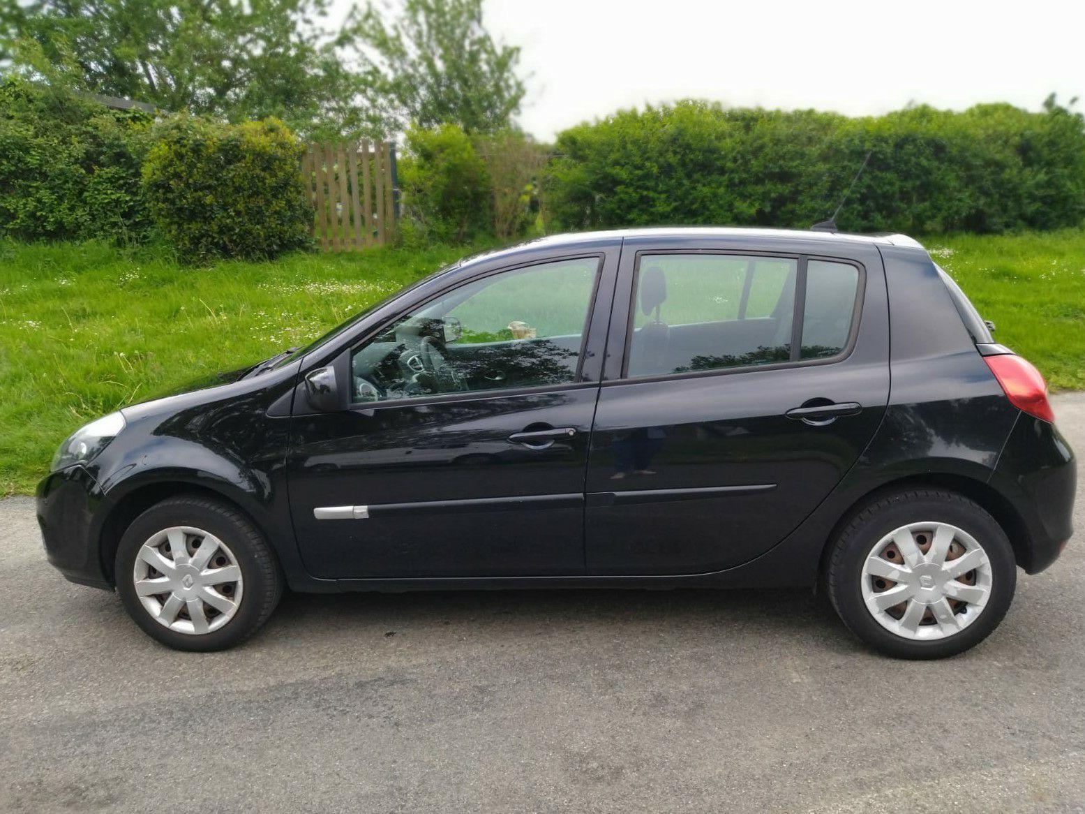 Renault CLIO III 2012 in Rennes