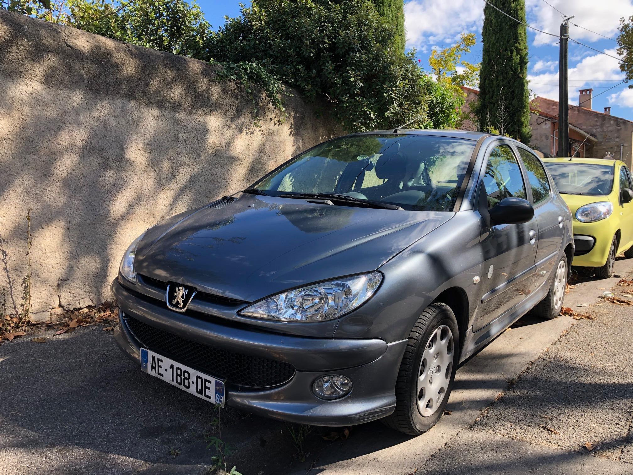 Peugeot 206 2008 in Marseille
