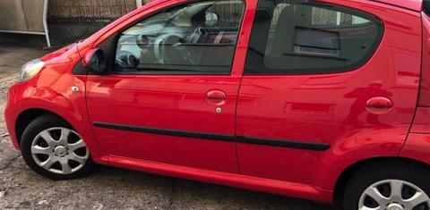 Peugeot 107 2006