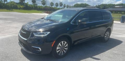 Chrysler Pacifica 2025