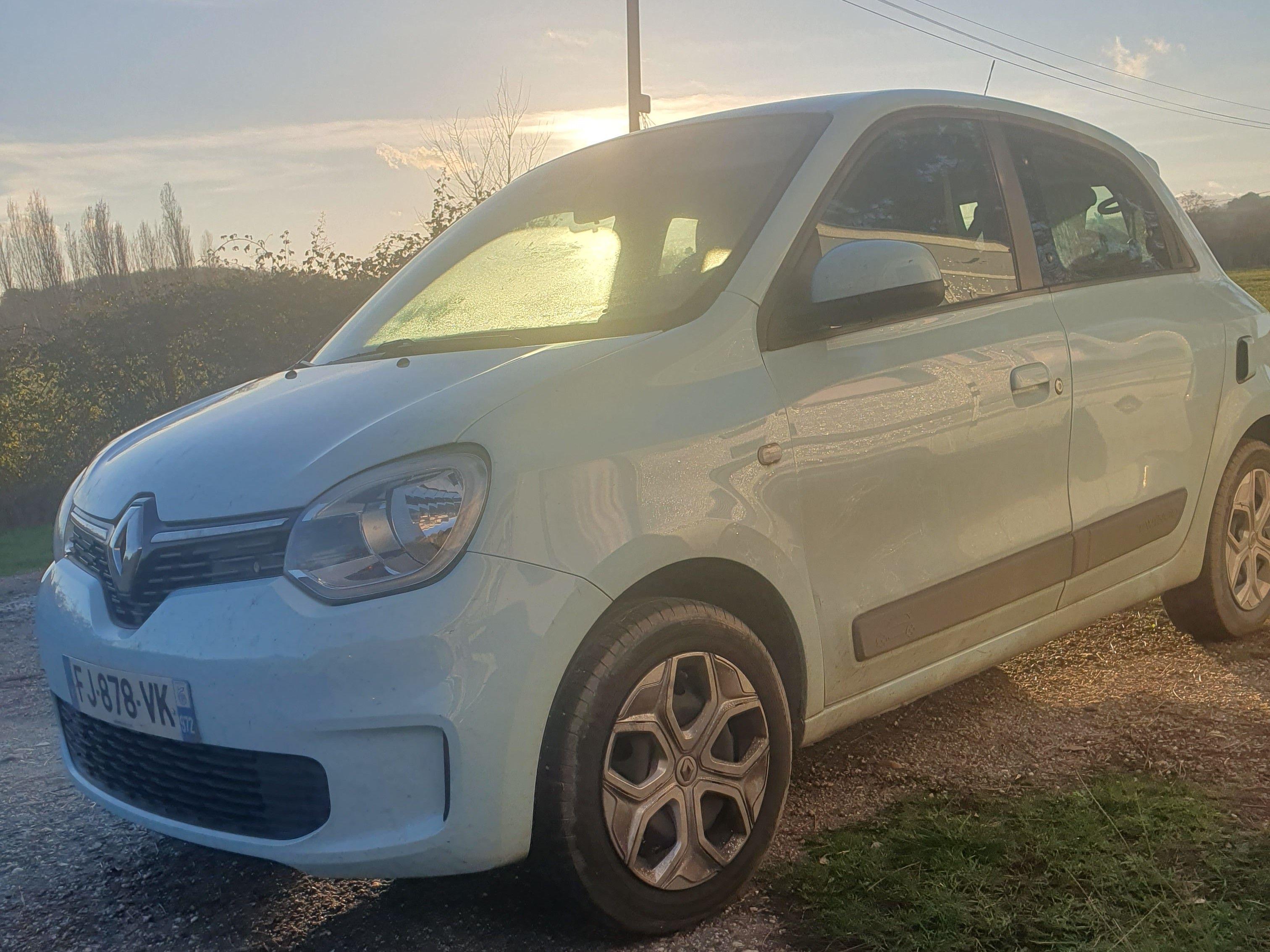 Renault TWINGO III 2019 à Damazan