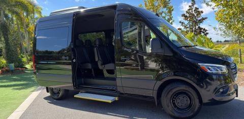 Mercedes-Benz Sprinter 2025