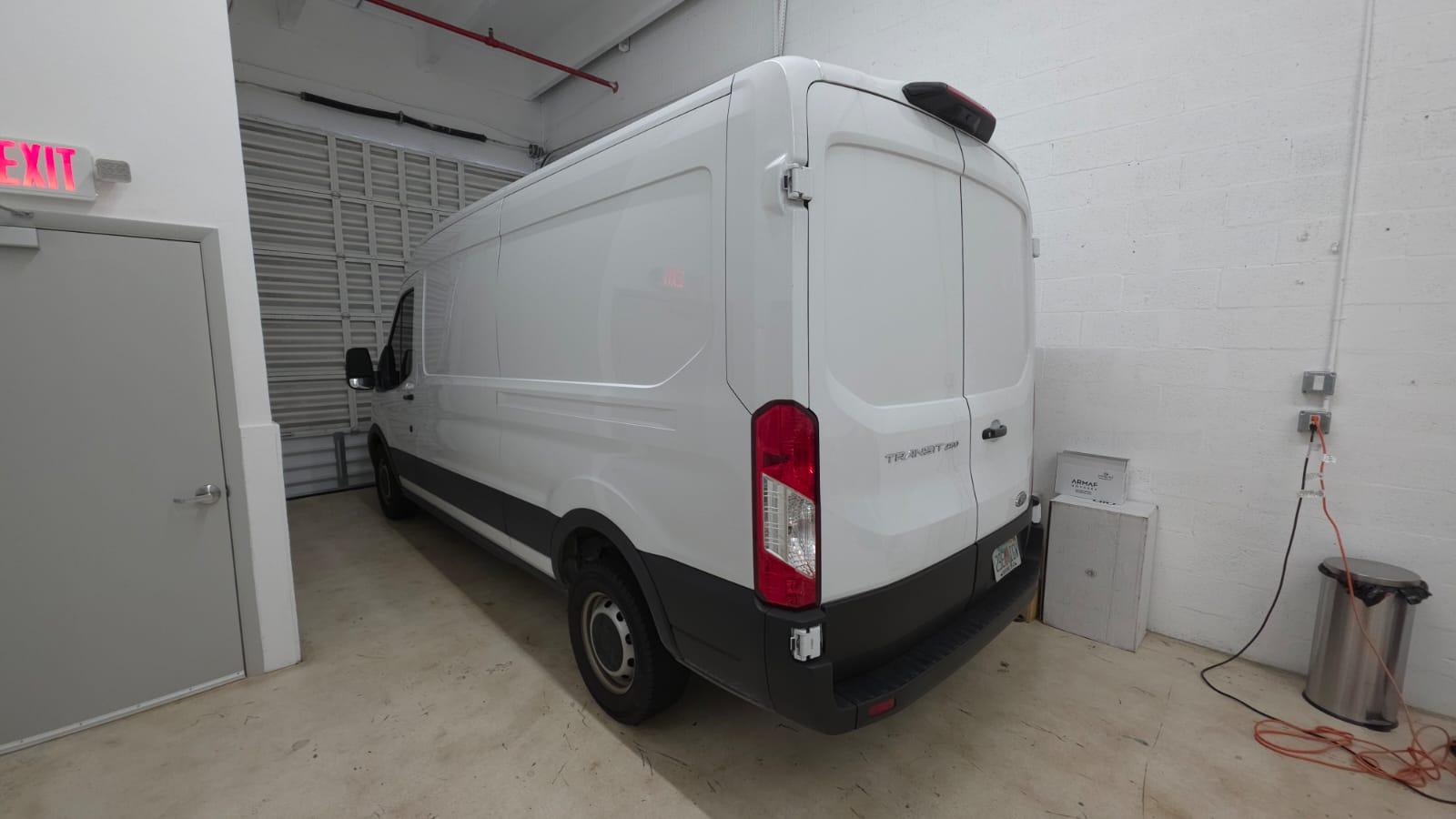 Ford Transit Cargo 2023 in Medley, FL