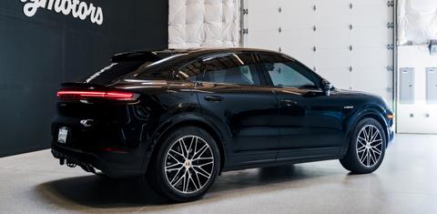 Porsche Cayenne 2025