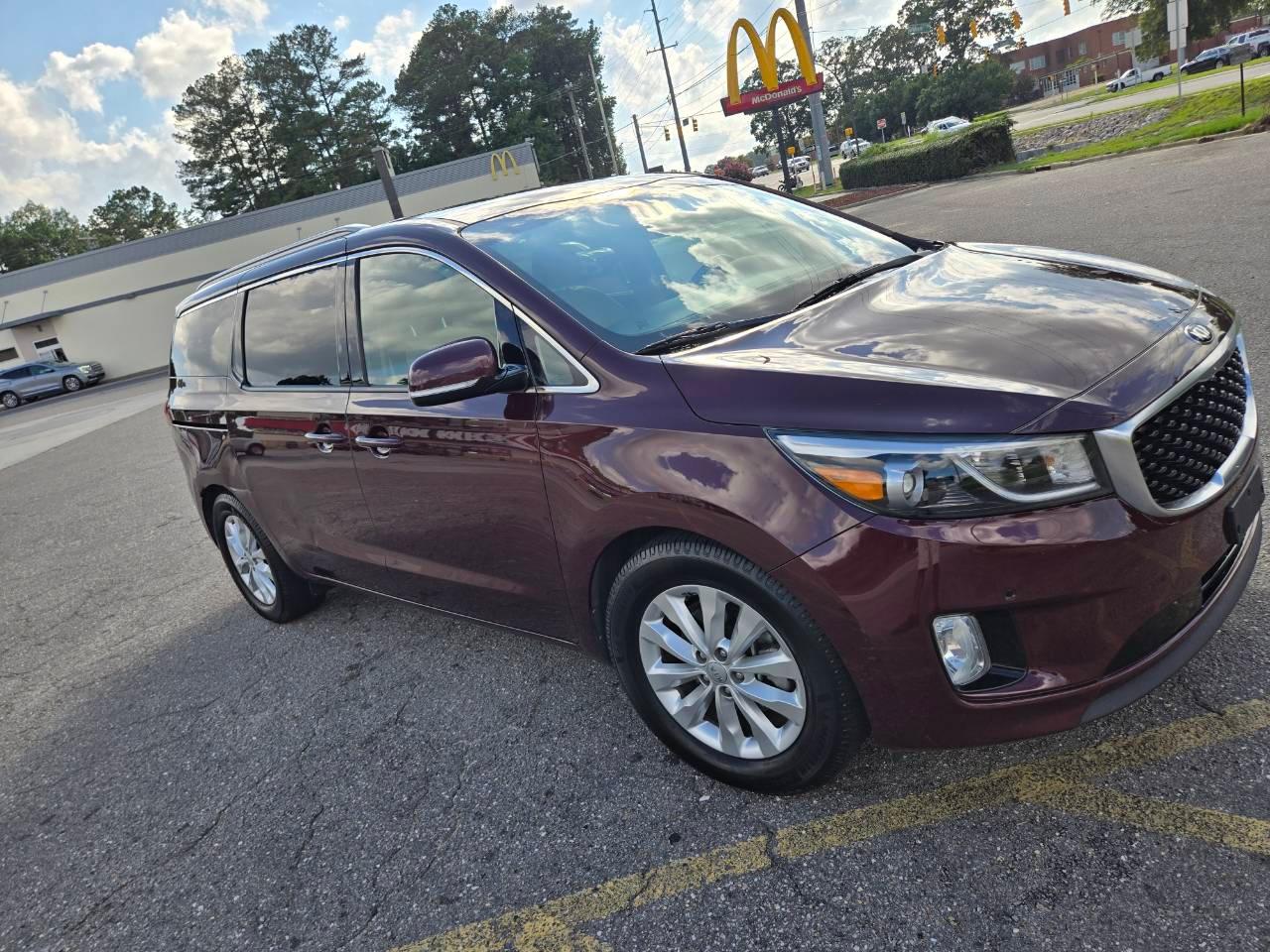 Kia Sedona 2018 in Fayetteville, NC