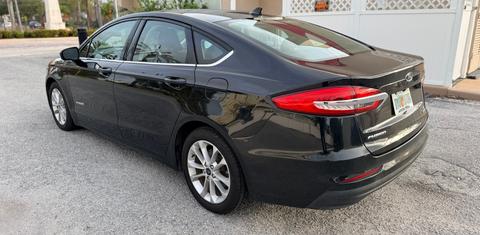 Ford Fusion Hybrid 2019