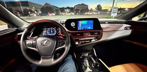 Lexus ES 2025