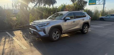 Toyota RAV4 2025