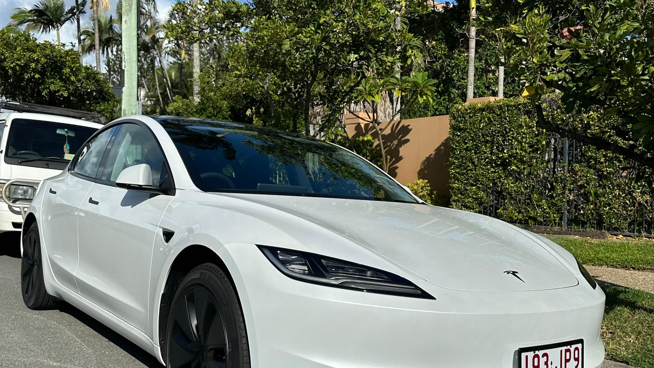 Tesla MODEL 3 2023 in Surfers Paradise