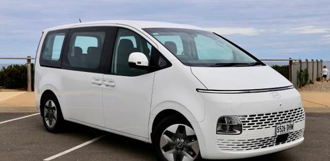 Hyundai STARIA 2025