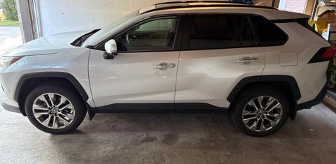 Toyota RAV4 2025
