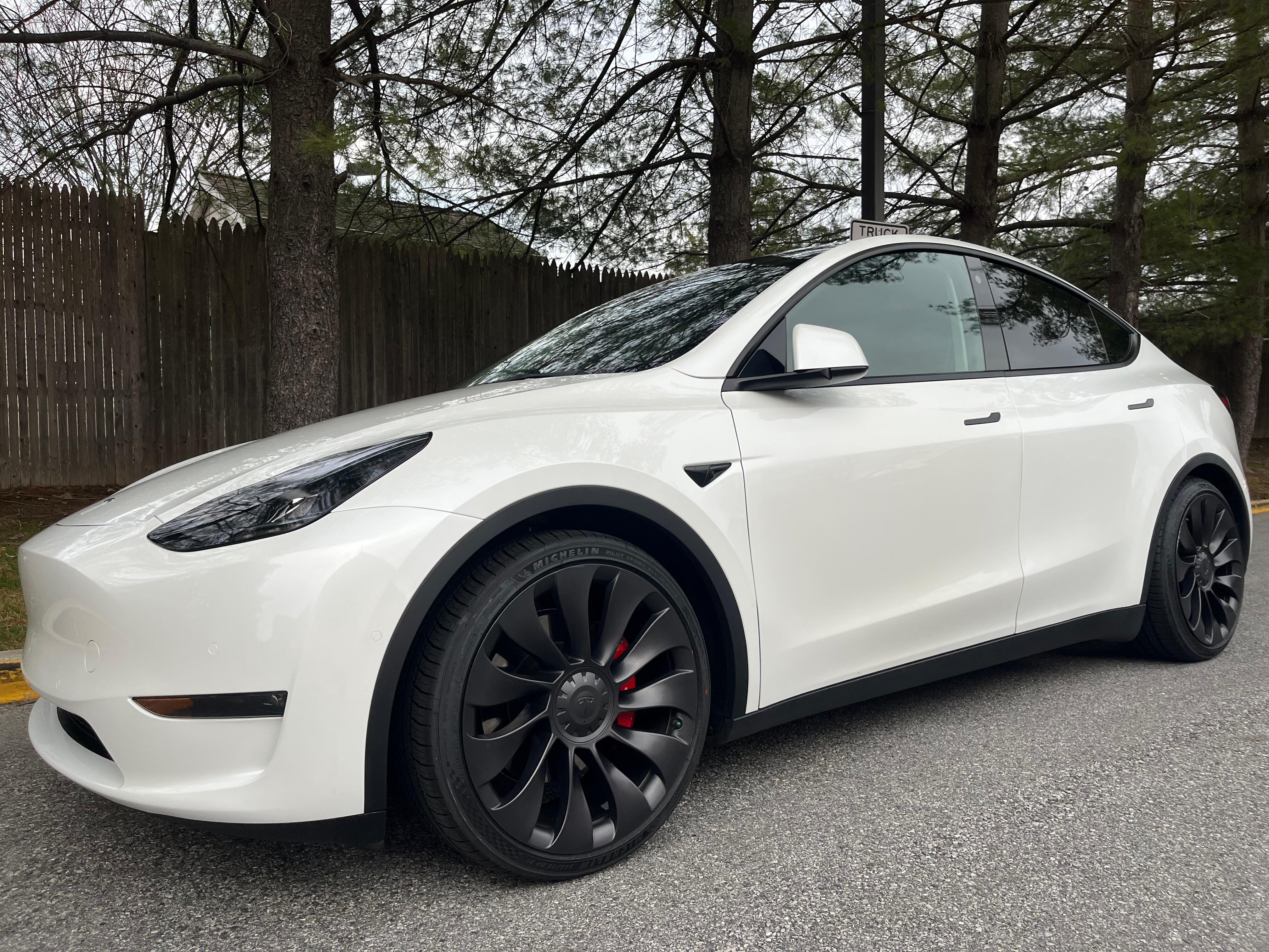 Tesla Model Y 2022 rental in Newark, DE by Yuqi W. | Turo