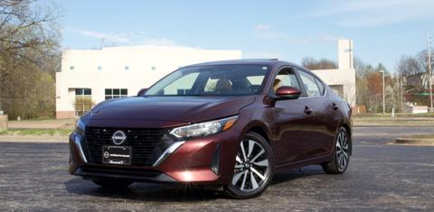 Nissan Sentra 2024