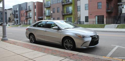 Toyota Camry 2017