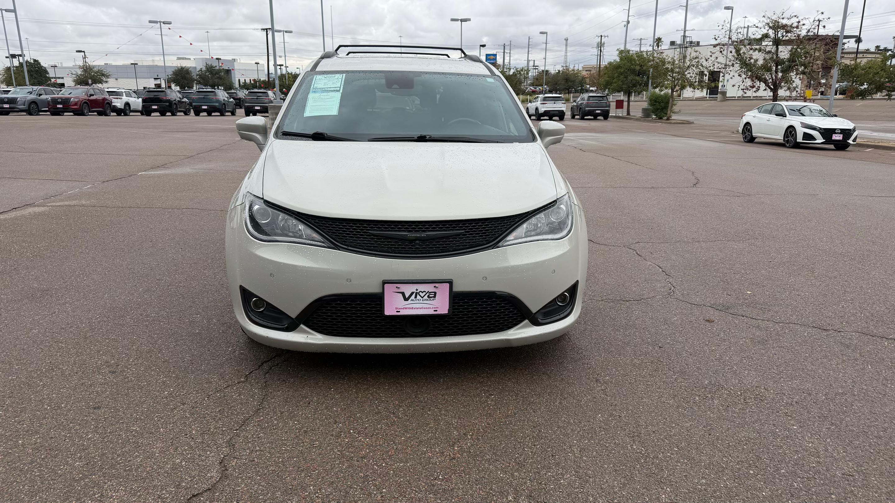 Chrysler Pacifica 2020 in El Paso, TX