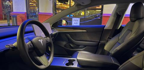 Tesla Model 3 2022