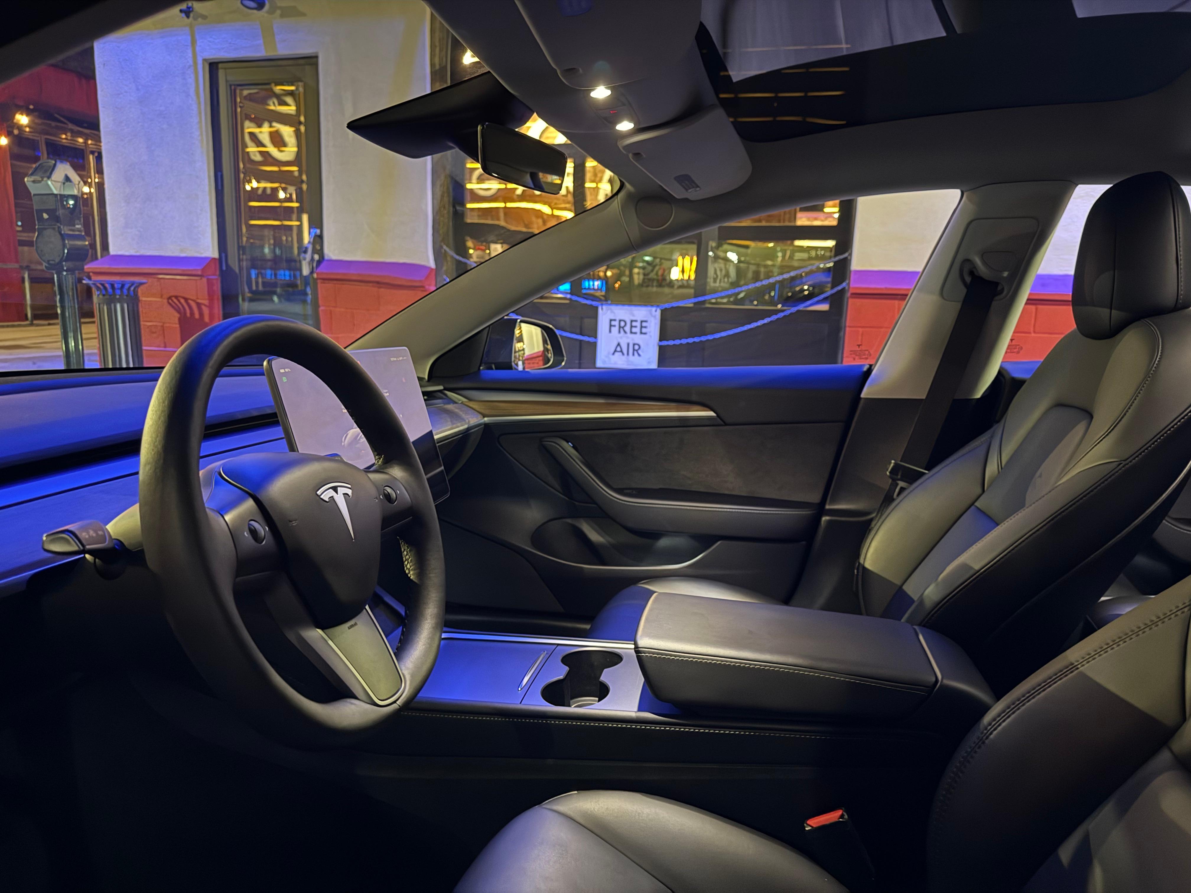 Tesla Model 3 2022 in Liberty Township, OH