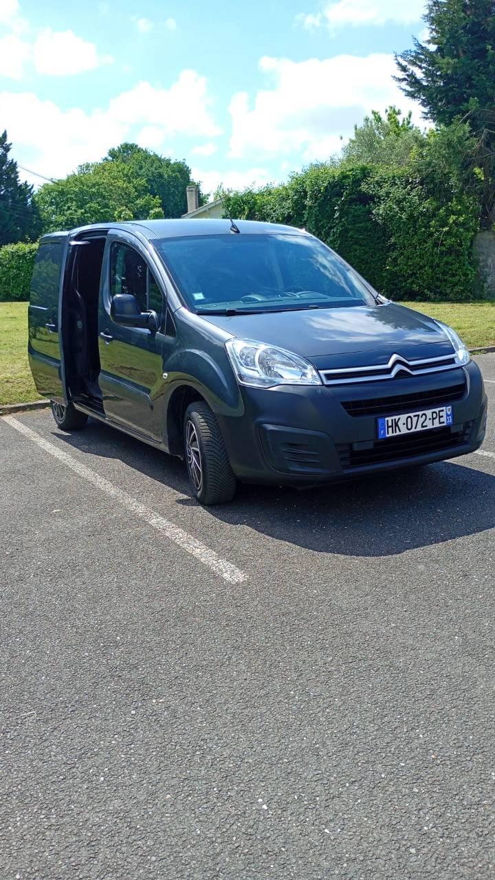 Citroen BERLINGO FOURGON 2018 à Gradignan