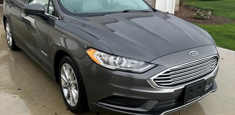 Ford Fusion Hybrid 2017